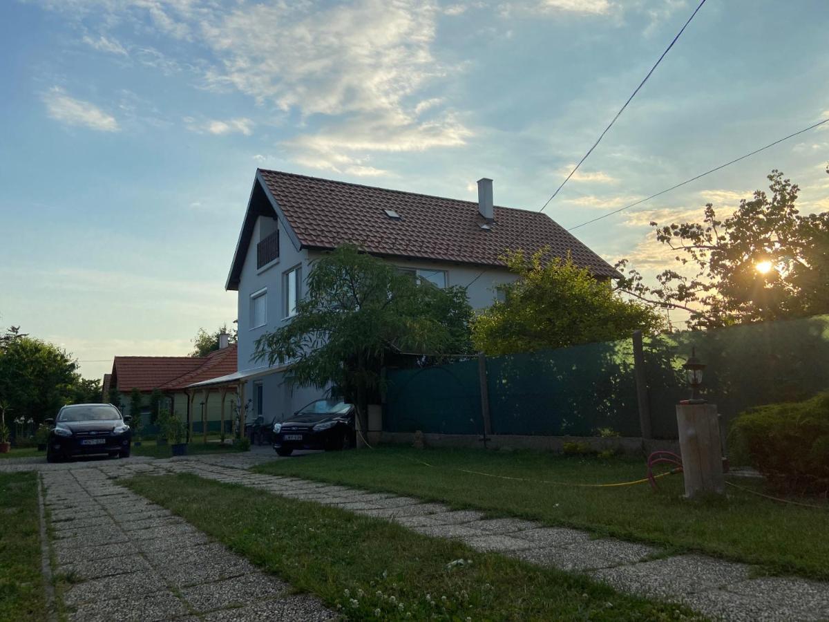 Andrea Apartman Balatonfured Bagian luar foto